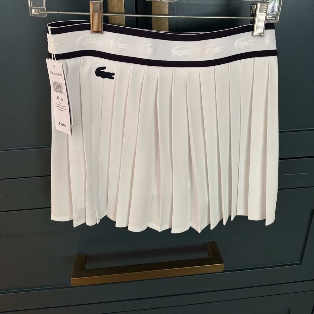 NWT Izod Lacoste White Pleated Tennis Skirt w/Navy - Sz 38/6 READ BELOW